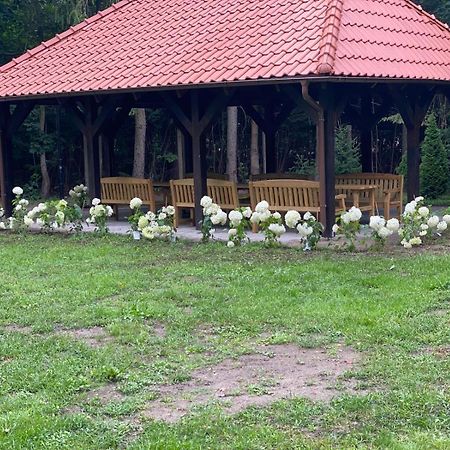 Hotel Restauracja Cztery Pory Roku Orneta ภายนอก รูปภาพ