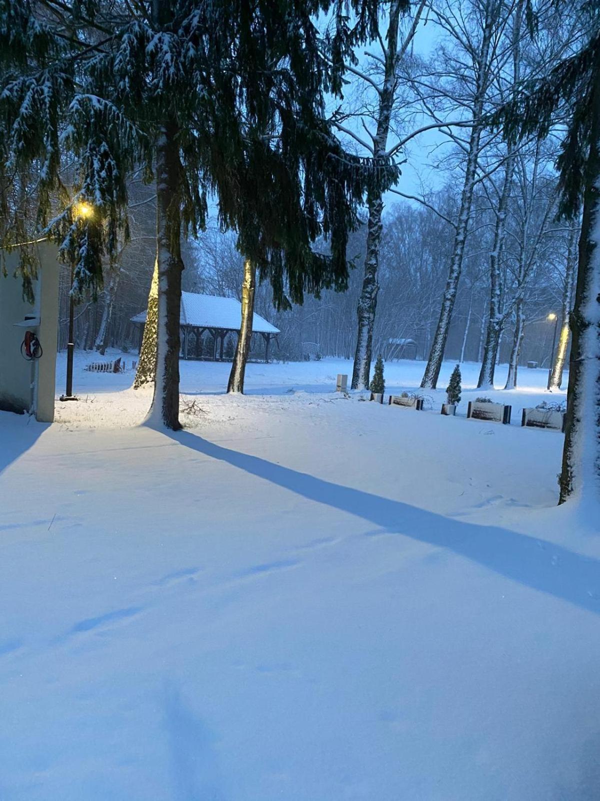 Hotel Restauracja Cztery Pory Roku Orneta ภายนอก รูปภาพ