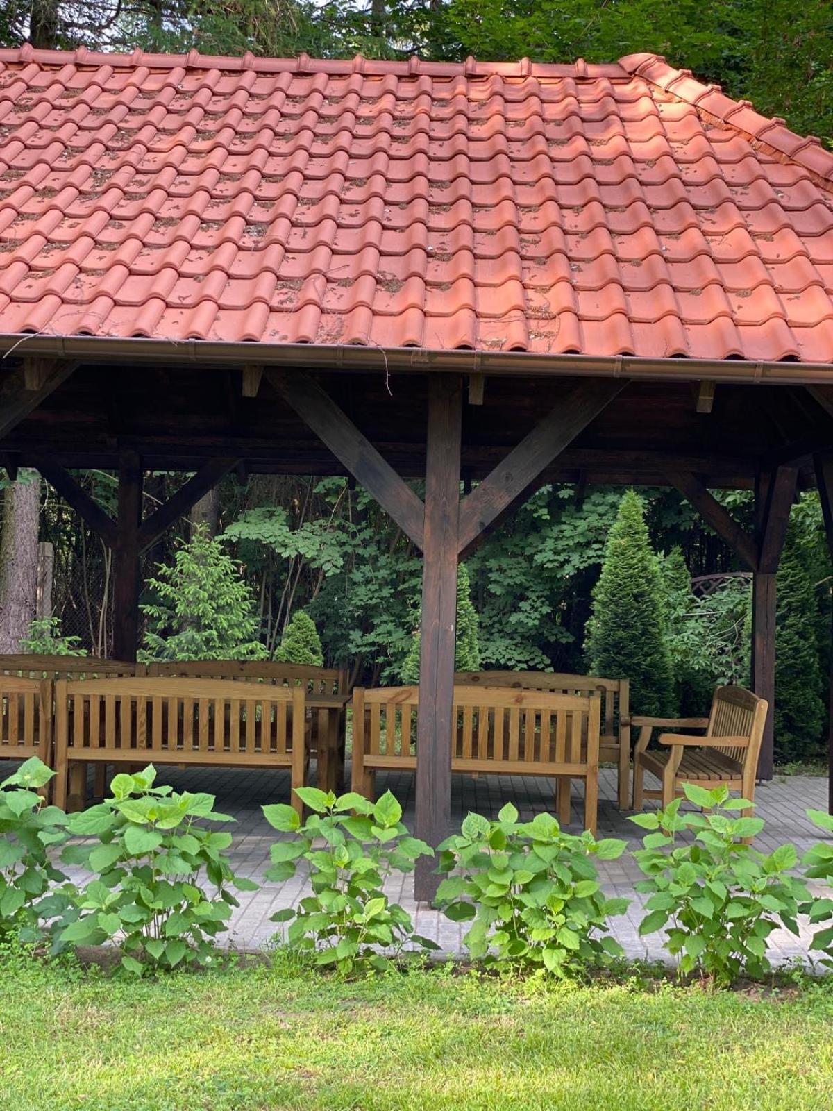 Hotel Restauracja Cztery Pory Roku Orneta ภายนอก รูปภาพ