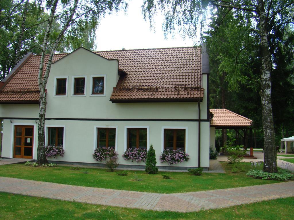 Hotel Restauracja Cztery Pory Roku Orneta ภายนอก รูปภาพ